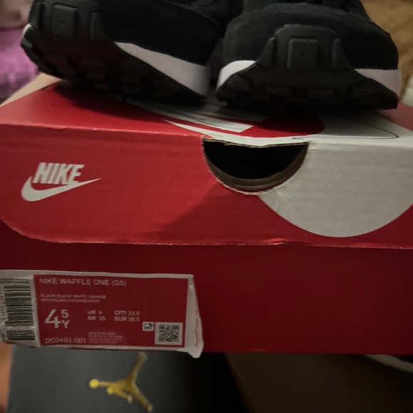 Brand new - Picture 3 of 3